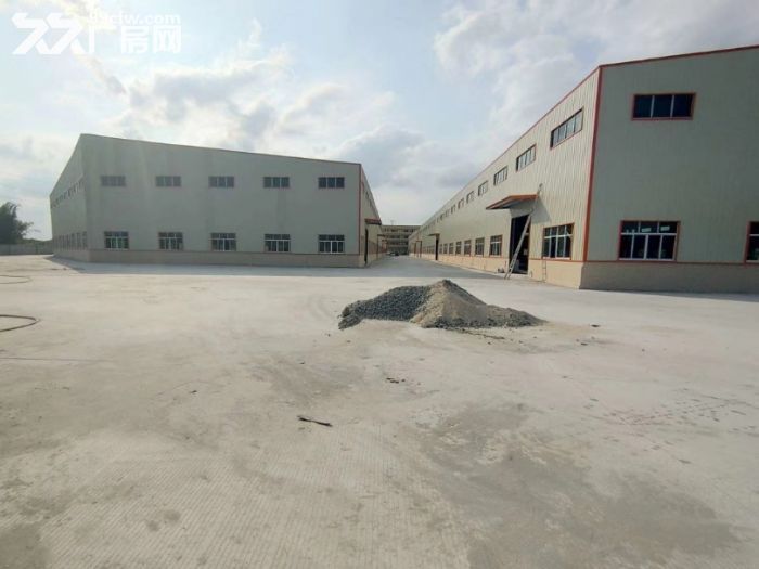 石湾全新10米高带牛角独院钢构厂房出租-图2